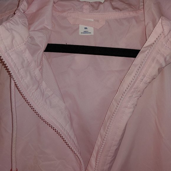 GAP Rain Shell - Picture 2 of 3